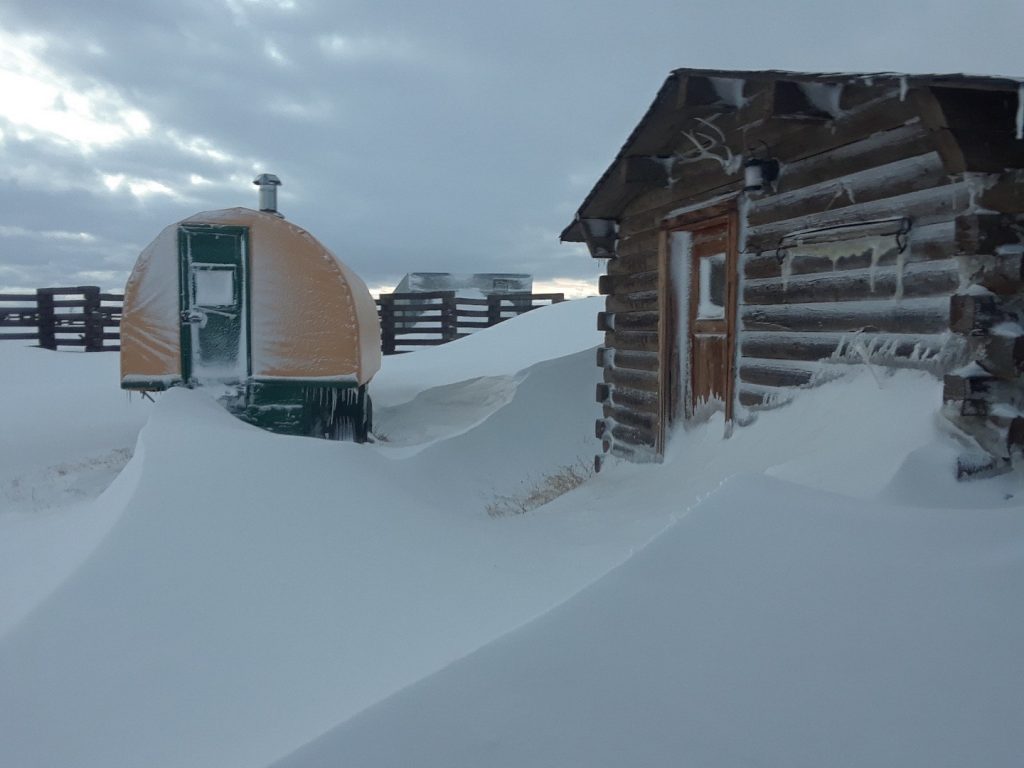 Arrowtail Ranch, Snow drifts