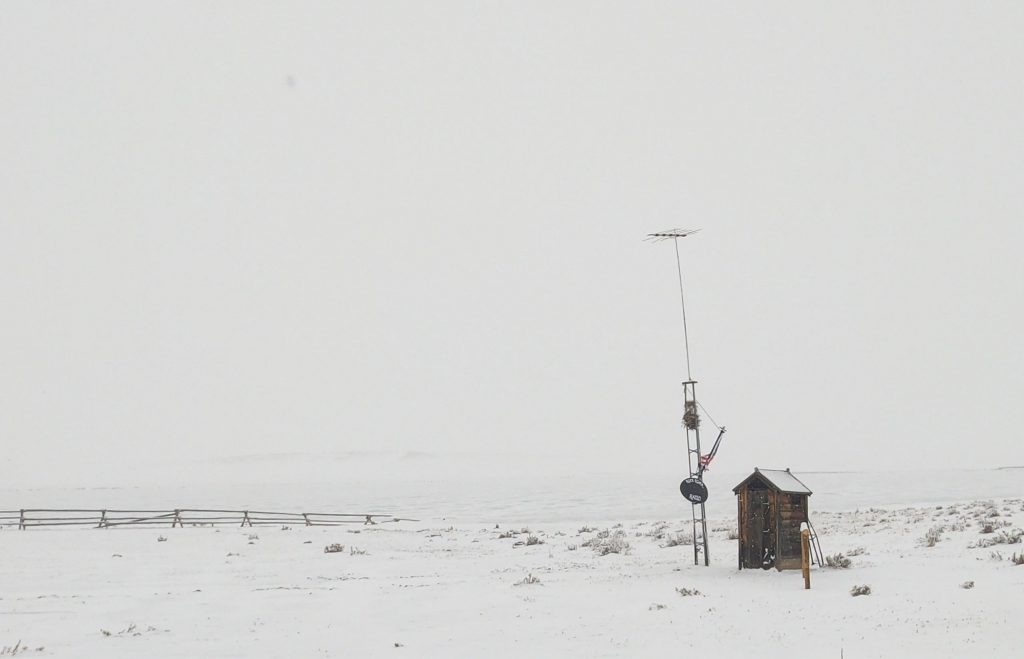 FROZEN CAMERA